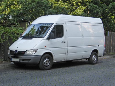 The Advantages of Van Leasing Rather Than Buying
